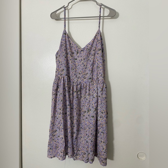 SHEIN Dresses & Skirts - Light purple SHEIN dress with white flowers size 2XL